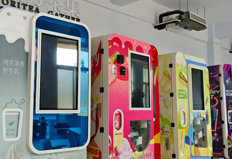 Las ricas funciones y la calidad confiable de la máquina expendedora de helados han mejorado la experiencia del usuario.