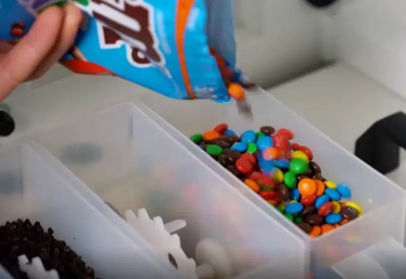 Toppings of ice cream