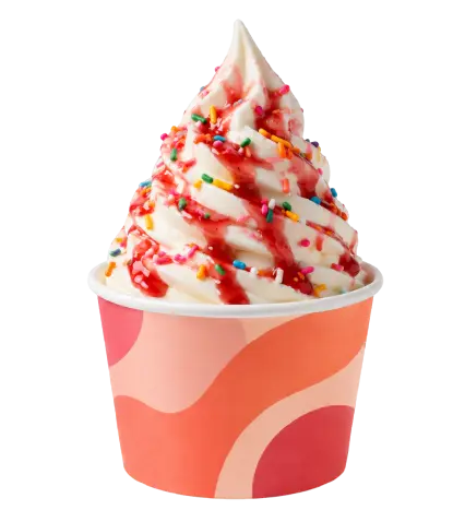 Yogur helado con salsa de fresa y chispas de colores